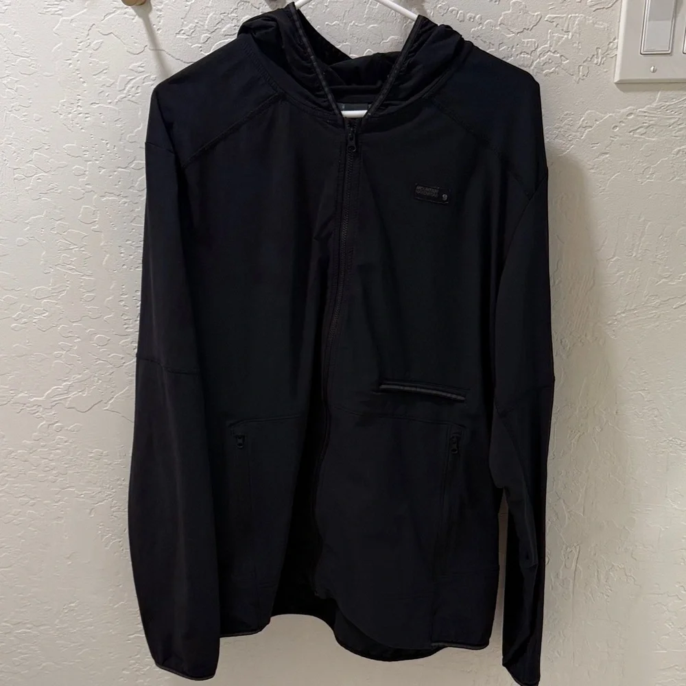 Mountain Hardwear Men’s Black Lightweight Jacket- XL